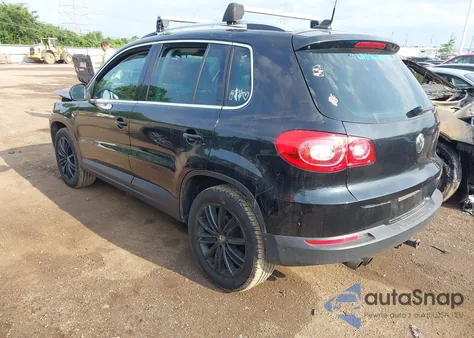 2009 Volkswagen Tiguan Sel из США, поврежденный, VIN WVGBV75N89W538006
